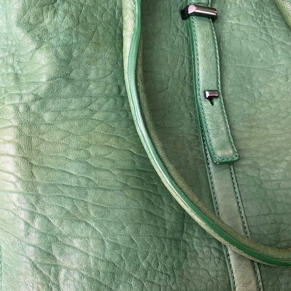 Leifsdottir green leather purse soft expandable sides and bottom   #PU - Picture 12 of 15